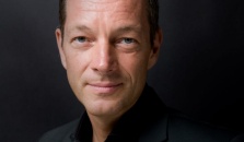 Do, 05.03.: Lesung und Diskussion mit Holger Stark Do, 05.03.: Lesung und Diskussion mit Holger Stark